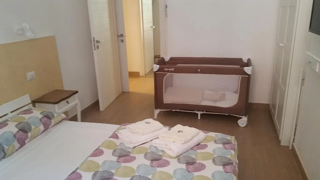 La Casetta Di Ely Bed & Breakfast Rome