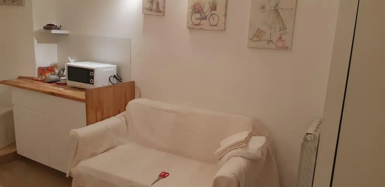 La Casetta Di Ely Bed & Breakfast Rome
